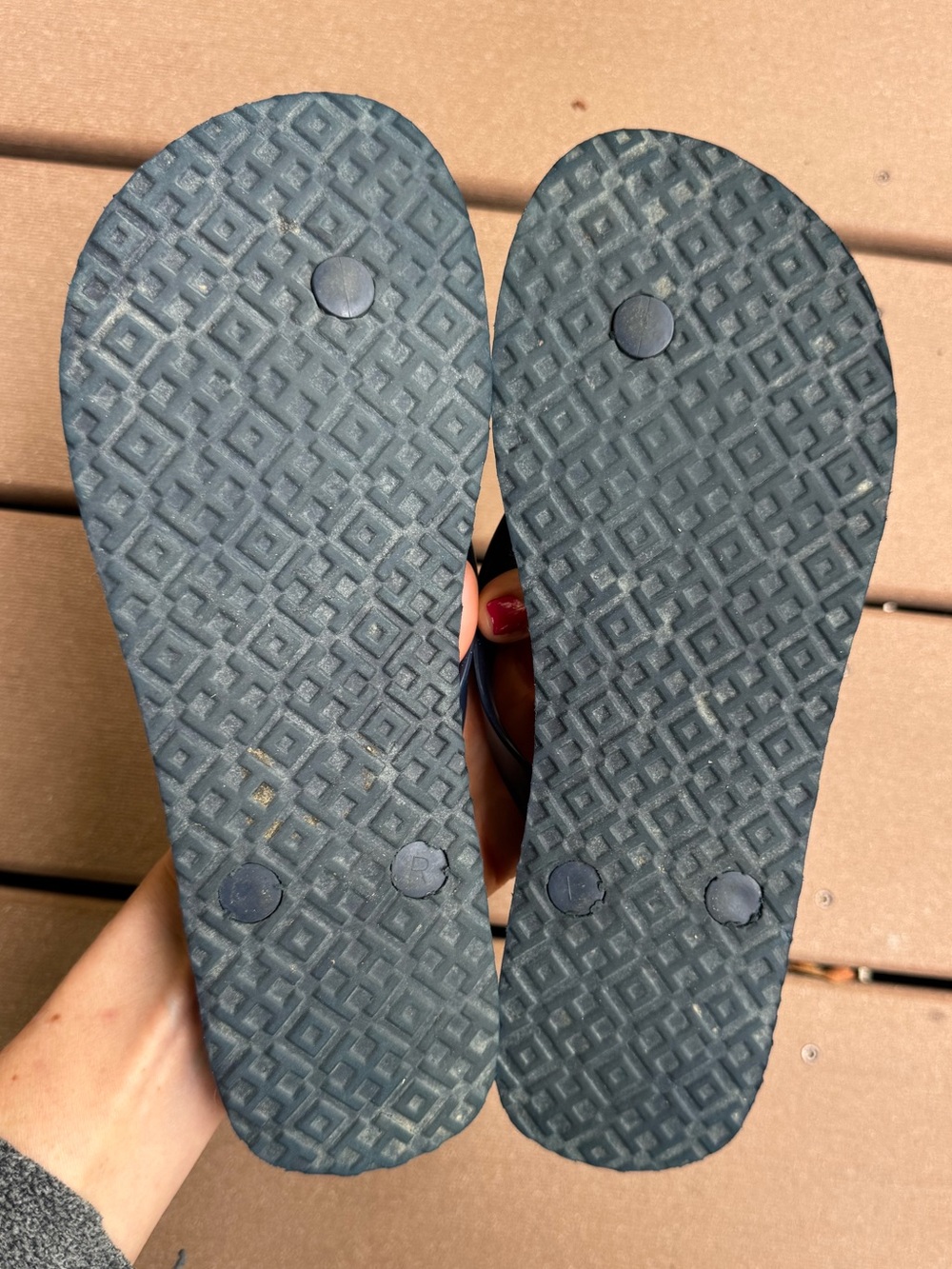 Tory Burch Flip Flops Navy Blue Floral Print Gold Logo Summer Shoes Size 6 - Picture 7 of 7